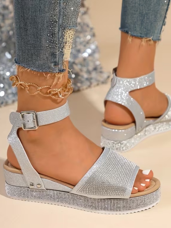 Forever 21 Shoes - Forever 21 Silver Glitter Platform Sandals